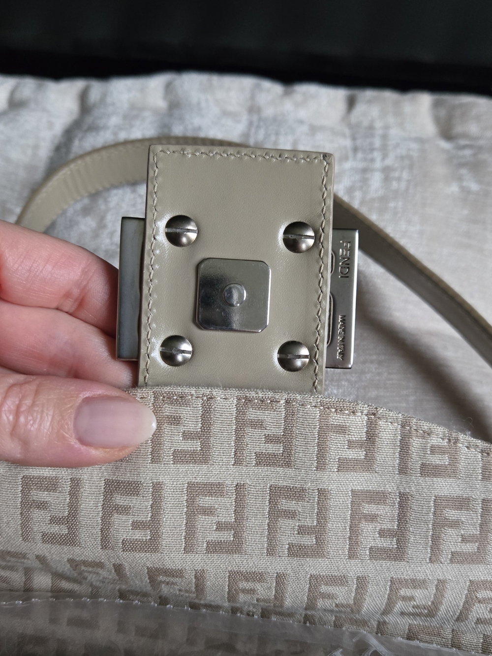 Fendi Zucchino FF Baguette - Picture 9 of 16